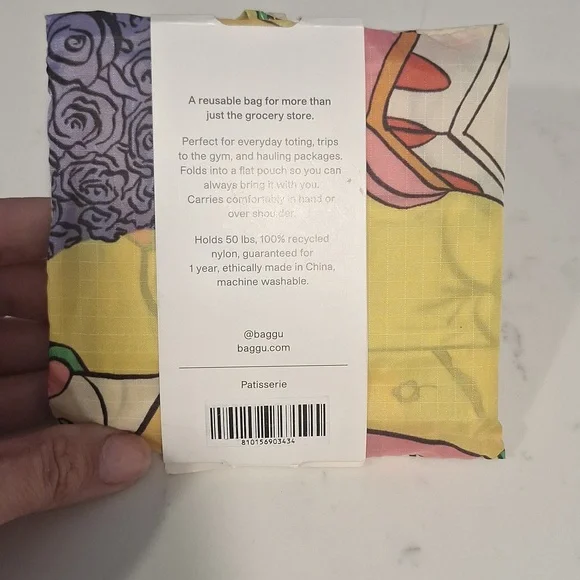 BAGGU Colorful Floral Reusable Bag - Picture 2 of 2